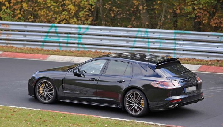 Porsche Panamera Shooting Brake, le foto spia della versione quasi definitiva - Foto 9 di 13
