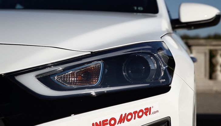 Hyundai Ioniq Hybrid 2016: la nostra prova su strada - Foto 30 di 31
