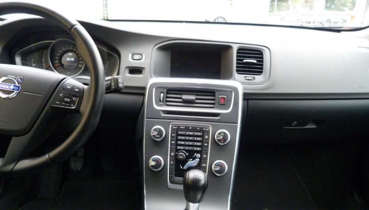 Prova su strada Volvo V60: l’usato garantito Volvo Selekt - Foto 19 di 29