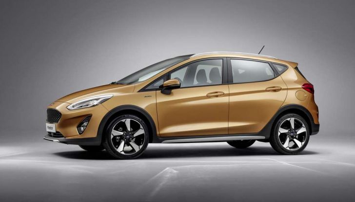Ford Fiesta 2017, nuova generazione, fiancata.