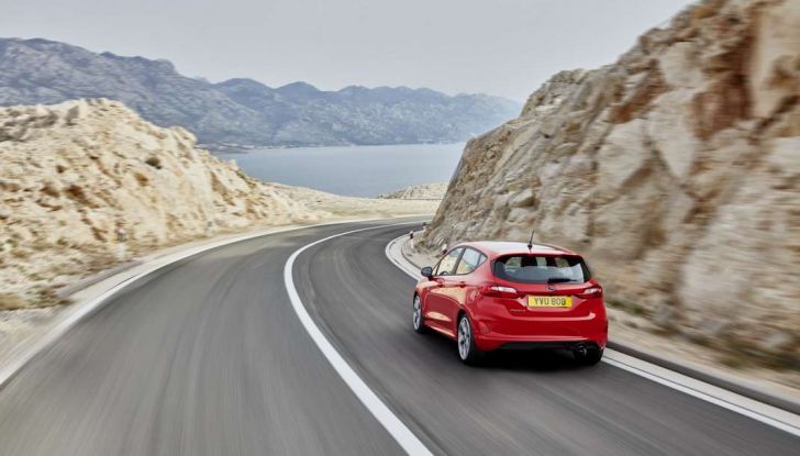 Ford Fiesta 2017, in movimento, nuova generazione.