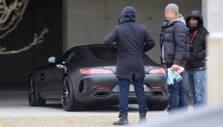 Mercedes AMG GT C Coupé Edition 50 spiata senza veli in anteprima assoluta - Foto 11 di 18