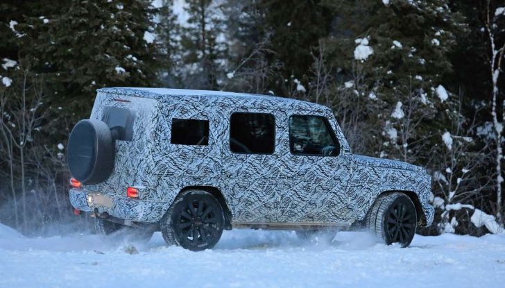 Mercedes Classe G di nuova generazione, foto spia sulla neve - Foto 9 di 11