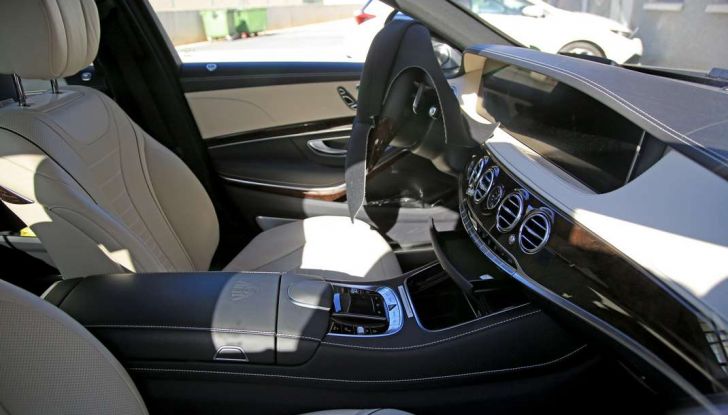 Mercedes Classe S facelift, nuove foto spia con minori camuffature - Foto 4 di 10