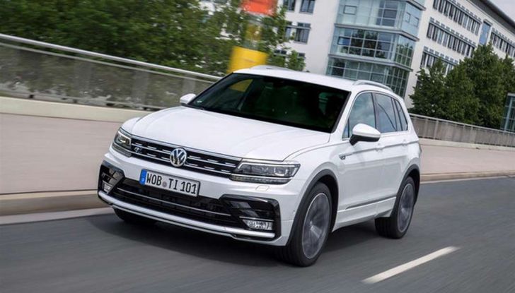 Nuova Volkswagen Tiguan, prova su strada della versione 1.6 TDI da 115 CV - Foto 8 di 24