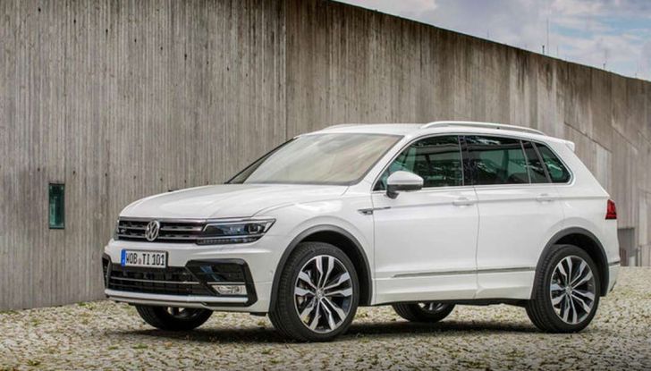 Nuova Volkswagen Tiguan, prova su strada della versione 1.6 TDI da 115 CV - Foto 10 di 24