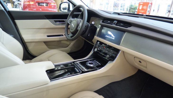 lusso-motor-show-2016