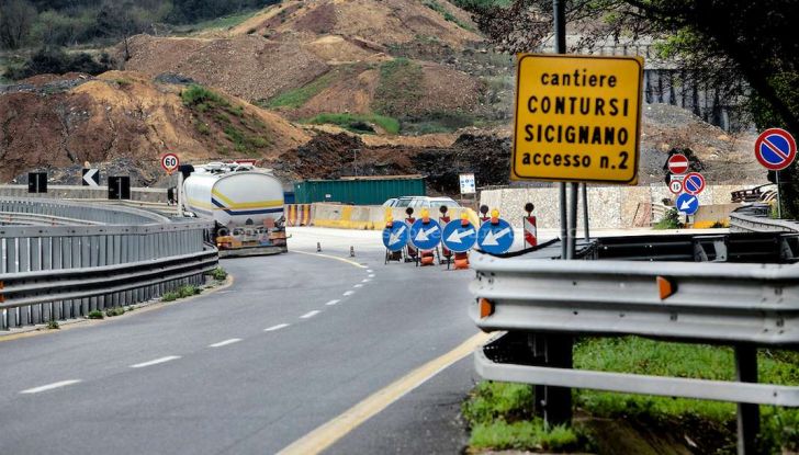 Le strade peggiori d’Italia nel 2018, A24 in testa precede Marghera  e Reggio Calabria - Foto 16 di 18