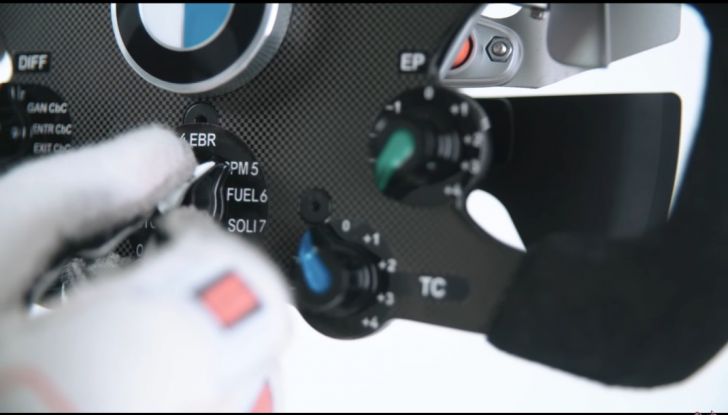 L’evoluzione del volante da Formula 1 raccontato in un video spettacolare - Foto 15 di 49