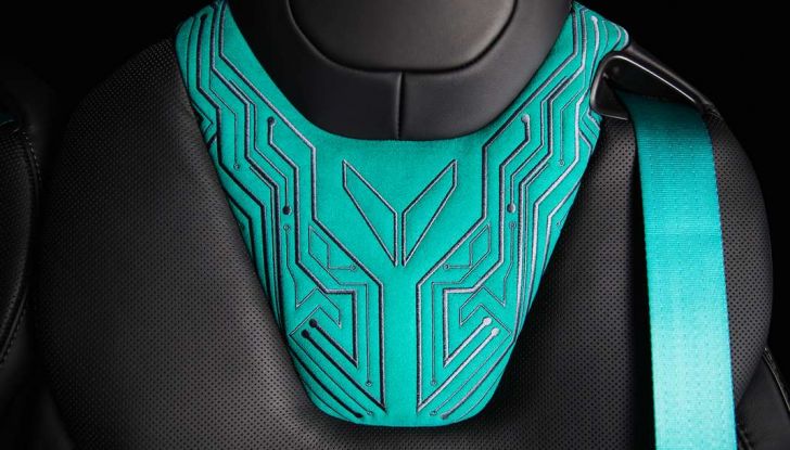 Tesla Model X P90D, l’auto elettrica secondo Vilner - Foto 15 di 19