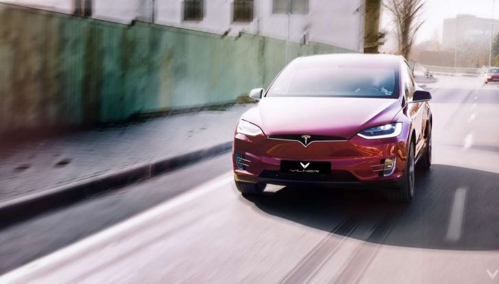 Tesla Model X P90D, l’auto elettrica secondo Vilner - Foto 3 di 19