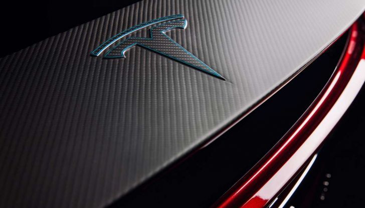 Tesla Model X P90D, l’auto elettrica secondo Vilner - Foto 4 di 19