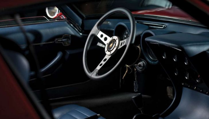 Una Lamborghini Miura SV del 1971 in condizioni perfette va all’asta - Foto 22 di 24