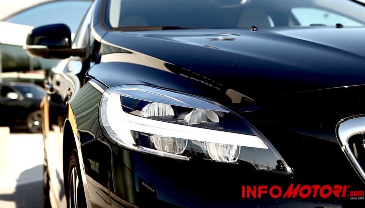 Prova su strada Volvo V40 Cross Country 2016 D2 con Volvo Selekt - Foto 5 di 22