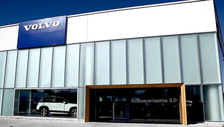 Prova su strada Volvo V40 Cross Country 2016 D2 con Volvo Selekt - Foto 17 di 22