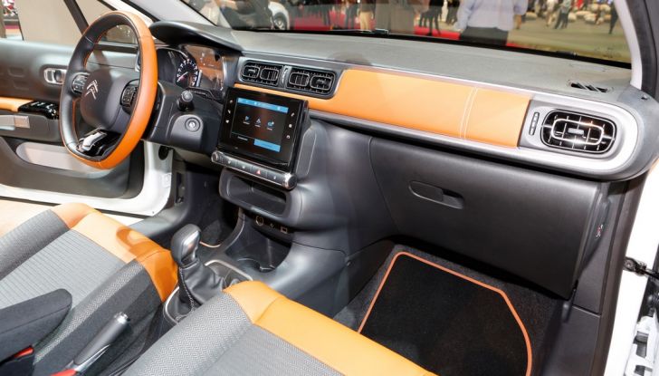 citroen c3 interno bologna 2016