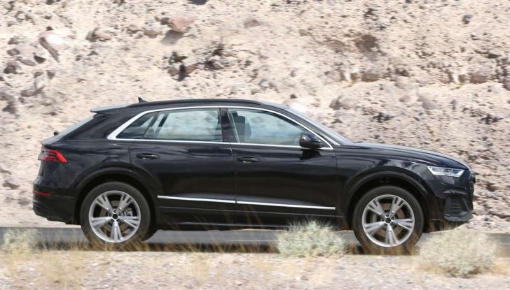 Audi Q8 2018, nuove foto spia del SUV tedesco - Foto 3 di 22