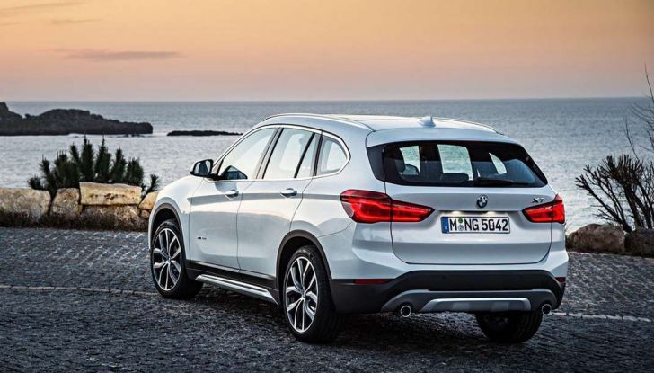 BMW X1 ufficiali 2016 posteriore