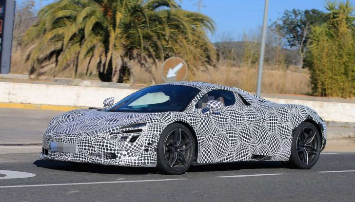 McLaren P14, nuove immagini spia in attesa del debutto