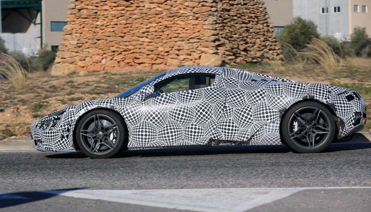 McLaren P14, nuove immagini spia in attesa del debutto (12)