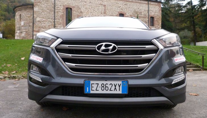 Hyundai Tucson 2.0 CRDi da 185CV calandra