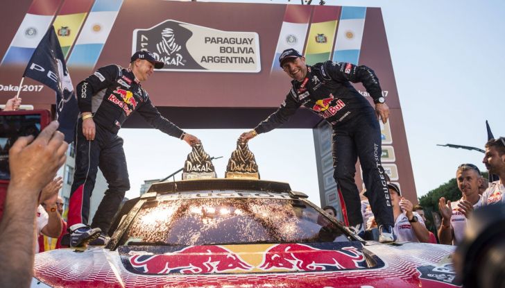Peugeot vince ancora la Dakar! Podio 100% 3008DKR - Foto 4 di 5