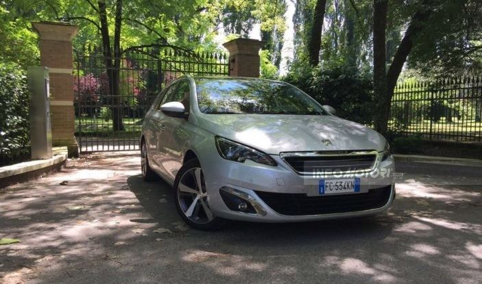 I nostri Test Drive del 2016: Monovolumi e Station Wagon - Foto 8 di 13
