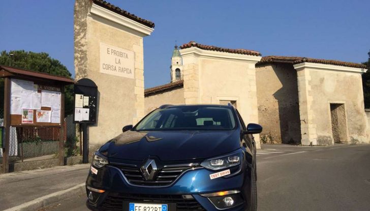 Renault Megane Sporter: test drive, dati tecnici e consumi - Foto 4 di 27