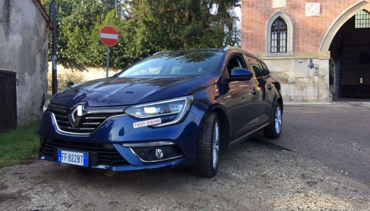 Renault Megane Sporter: test drive, dati tecnici e consumi - Foto 6 di 27