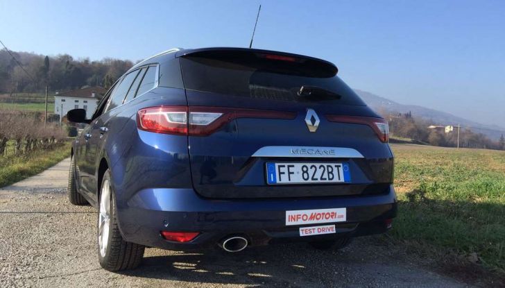 Renault Megane Sporter: test drive, dati tecnici e consumi - Foto 14 di 27