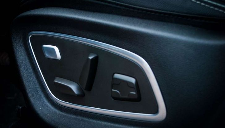 Renault Scenic 1.5 dCi 110 CV, prova su strada e impressioni di guida - Foto 28 di 30