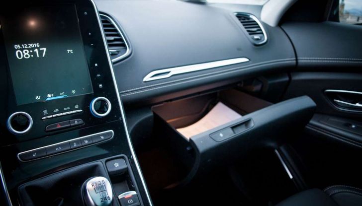 Renault Scenic 1.5 dCi 110 CV, prova su strada e impressioni di guida - Foto 30 di 30