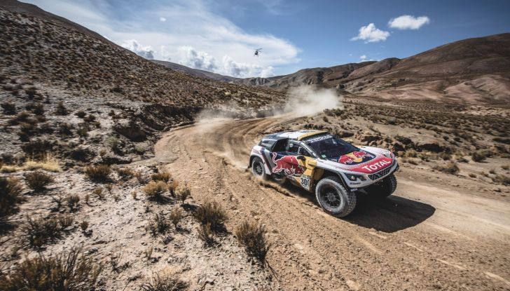 La Peugeot 3008DKR vittoriosa in una quarta tappa complicata - Foto 5 di 5