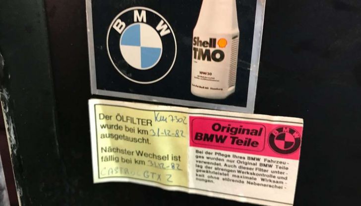 una bmw m1 abbandonata scoperta in un garage italiano