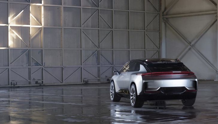 Faraday Future FF91: l’elettrica con 1.050CV e 1.800Nm - Foto 11 di 13