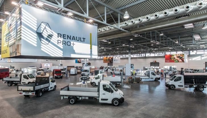 Test Drive gamma commerciali Renault 2017: verso il fuoristrada - Foto 1 di 19