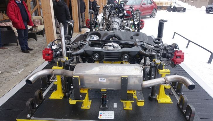 Prova su strada: Stelvio, il primo SUV nella storia Alfa Romeo - Foto 27 di 41