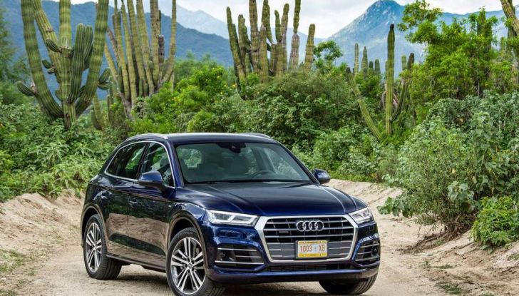 Audi Q5 ufficiali dinamiche 2017.