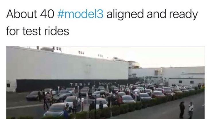 Tesla Model 3 da record: da New York a Los Angeles con 100 dollari - Foto 10 di 11