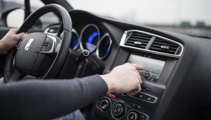 La nostra prova della nuova DS4 1.6 da 211C: dinamica e versatile - Foto 11 di 15