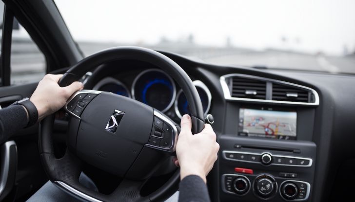 La nostra prova della nuova DS4 1.6 da 211C: dinamica e versatile - Foto 12 di 15