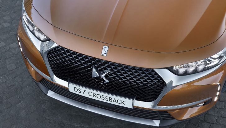 DS7 Crossback: il primo SUV dell’atelier francese - Foto 9 di 15