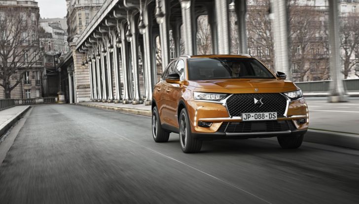 DS7 Crossback: il primo SUV dell’atelier francese - Foto 6 di 15
