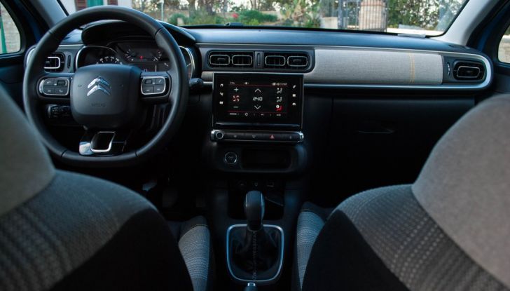 citroen C3 2017 prova su strada cruscotto