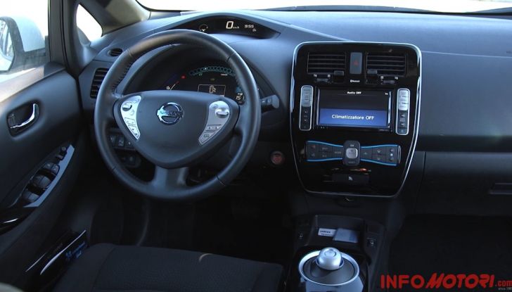 Nissan Leaf Test Drive, postazione di guida.