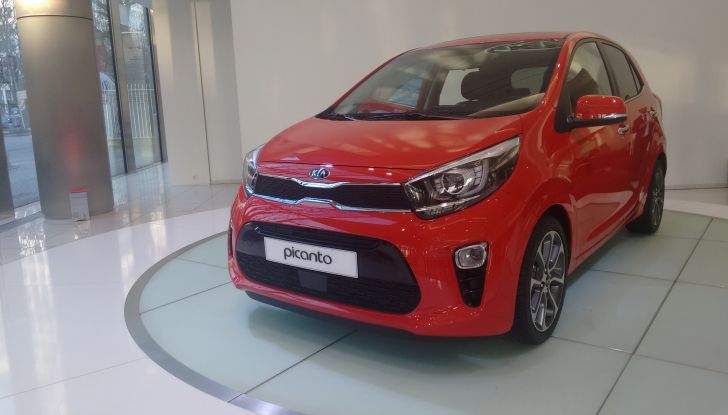 Nuova Kia Picanto,frontale laterale.