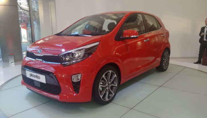Nuova Kia Picanto, 3/4 frontale laterale.