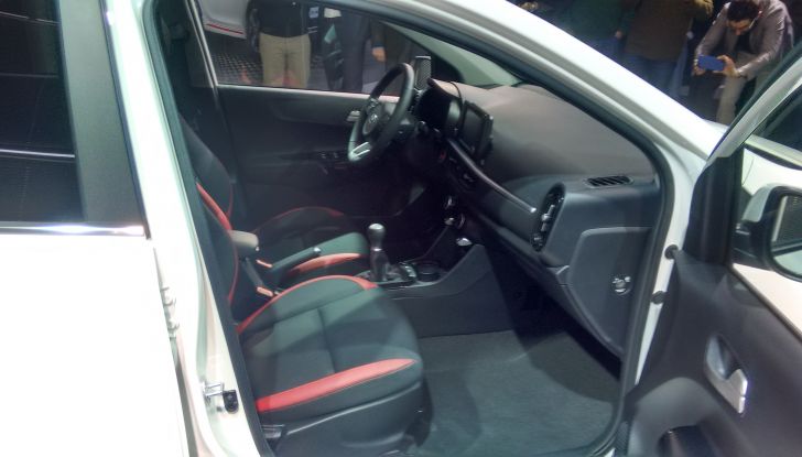 Nuova Kia Picanto, interni.