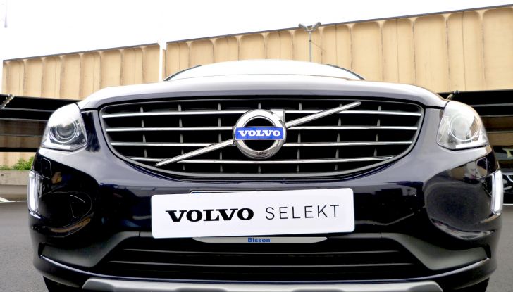 volvo Xc60 prova su strada calandra