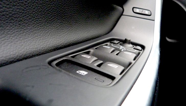 volvo xc60 valutazione usato